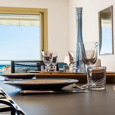 Panoramic Sea View - 2-br Moure Rouge Lägenhet